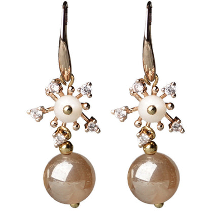 Pearl Vintage Shell Stud Earrings