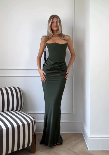 Sexy off-the-Shoulder Slim-Fit Solid Color Dress
