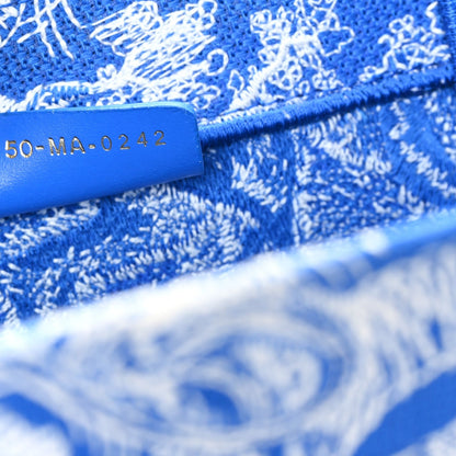Canvas Embroidered Medium Dioriviera Toile De Jouy Book Tote Fluorescent Blue