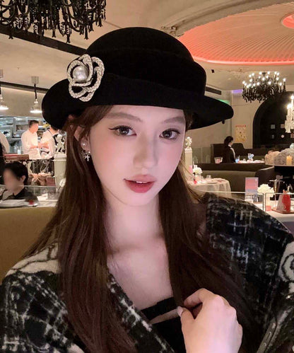 Classy Black Pearl Floral Woolen Cloche Hat