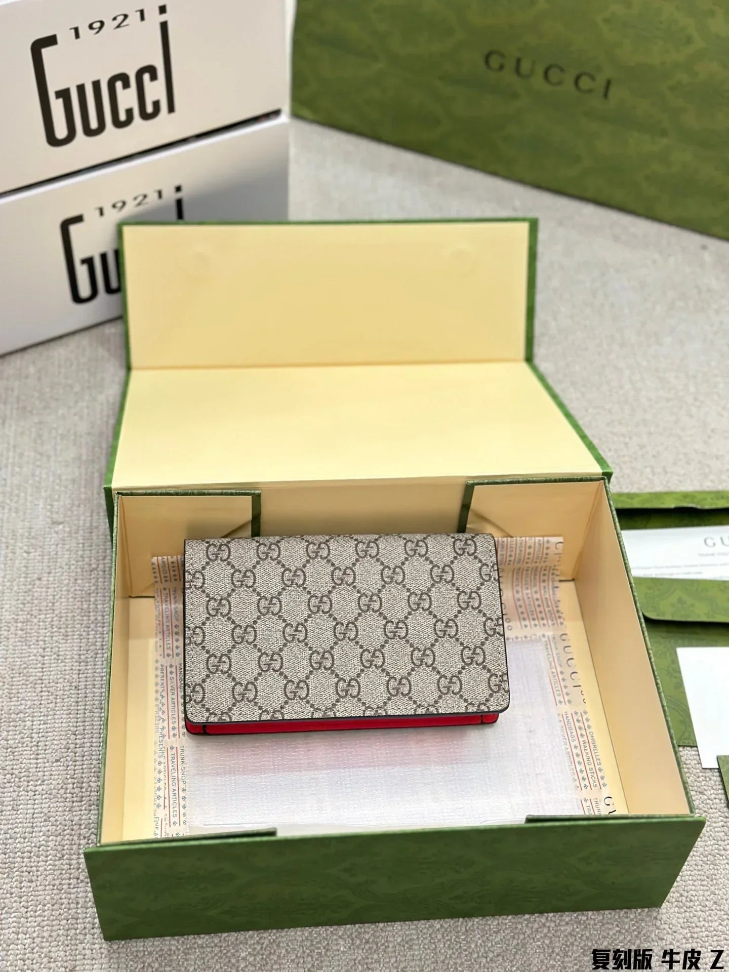 Gucci Cherry Bag Three-Dimensional Rhinestone Shoulder Bag
