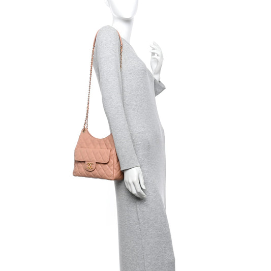 Caviar Quilted Wavy CC Hobo Beige