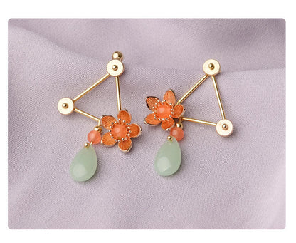 Niche Design Asymmetric Ear Clip Triangular Simple Earrings