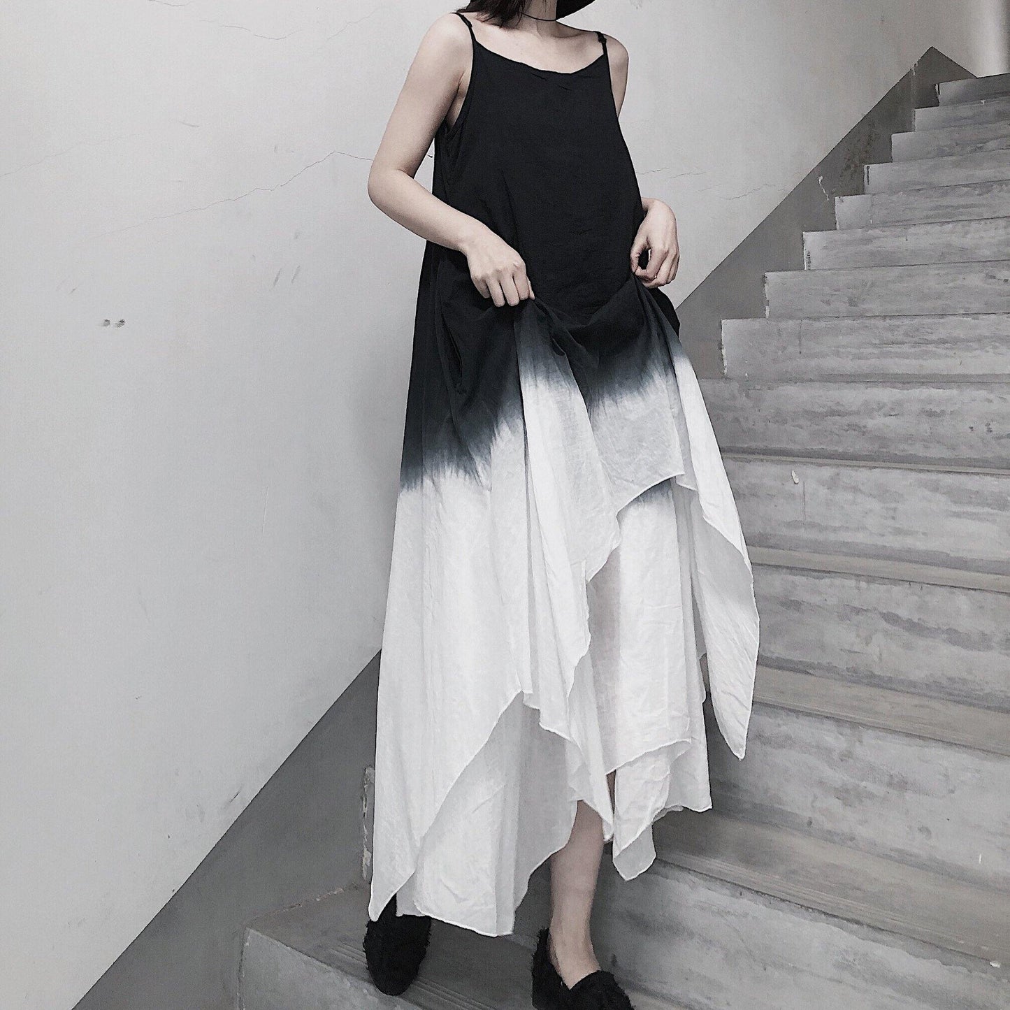 Double layer irregular swing suspender