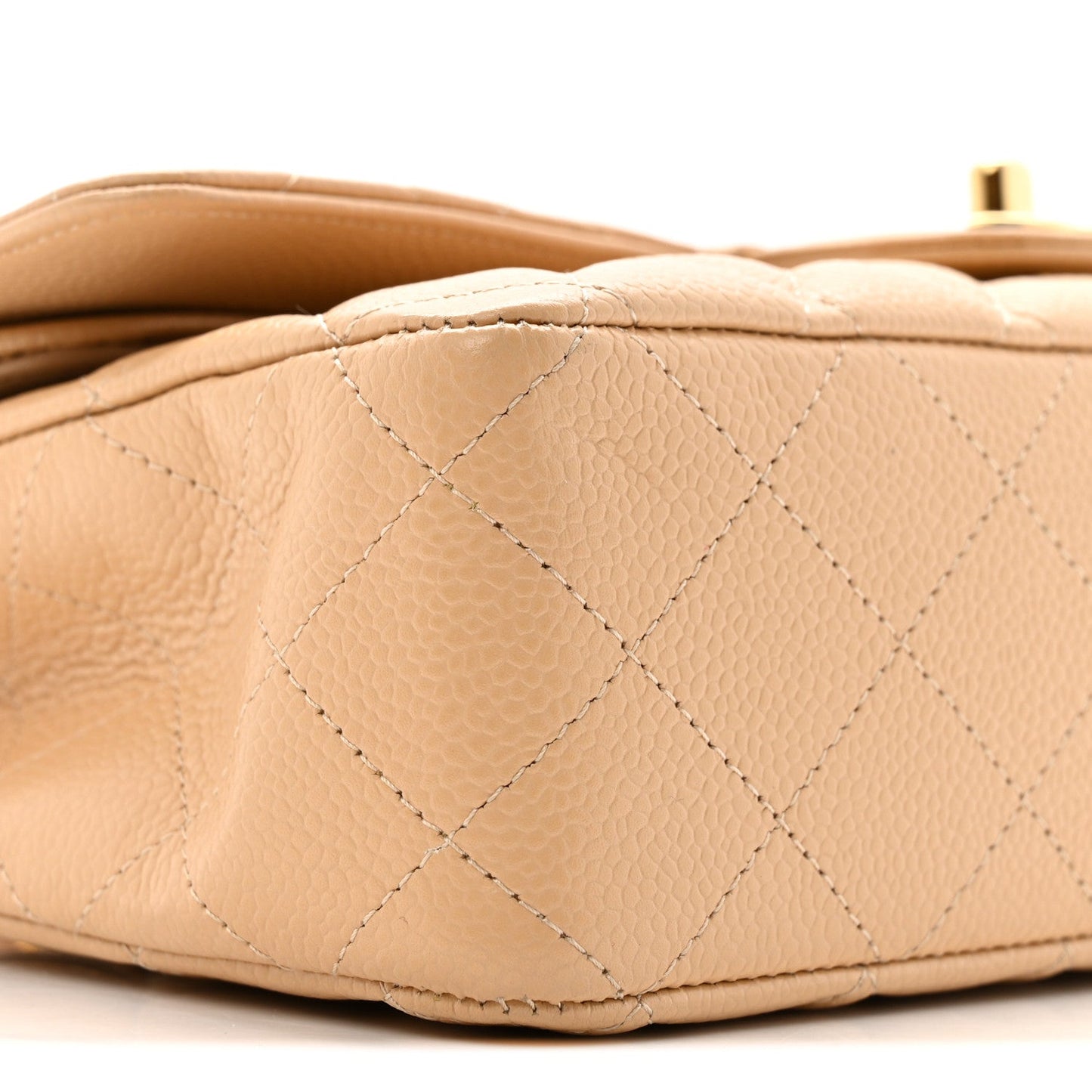 Caviar Quilted Medium Double Flap Beige Clair