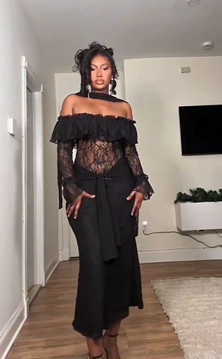 Gorgeous Muse: All-black Hot Girl Dress Showing Elegant Aura