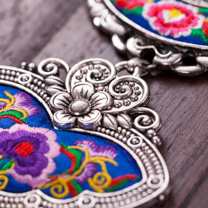 Women Vintage Floral Embroidered Bohemian Necklace