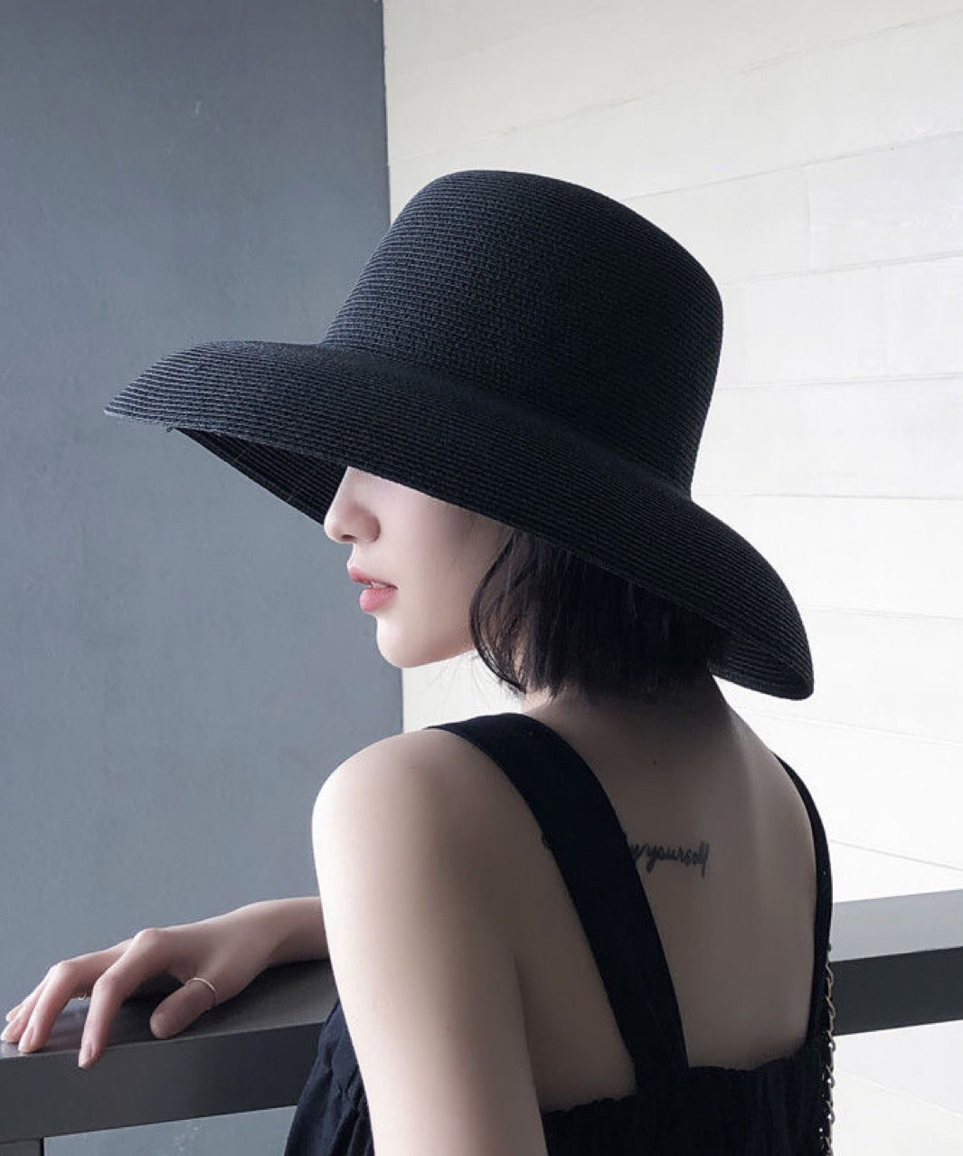 Fashion Versatile Khaki Straw Woven Large Eaves Bucket Hat