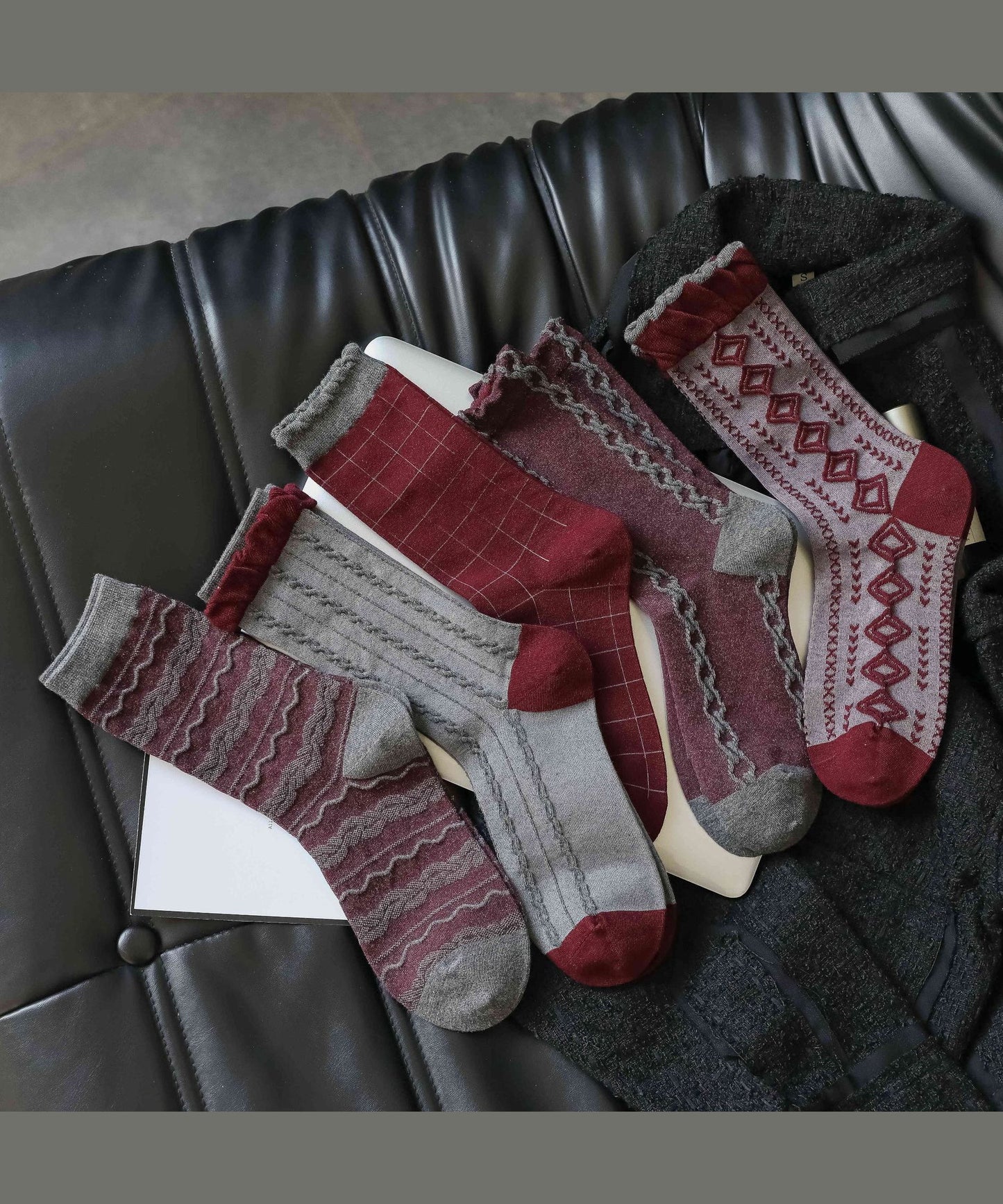 Women's Autumn Winter Jacquard Mid Calf Socks