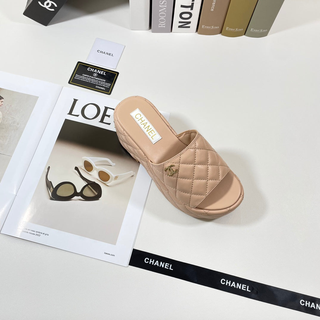 Luxury  CHL 076