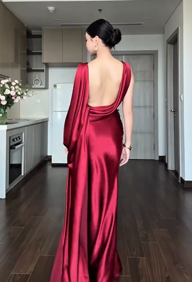 Sexy Sleeveless Slim Fit Backless Dress