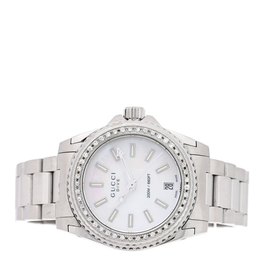 Stainless Steel Diamond Mother of Pearl 32mm Dive Quartz Watch