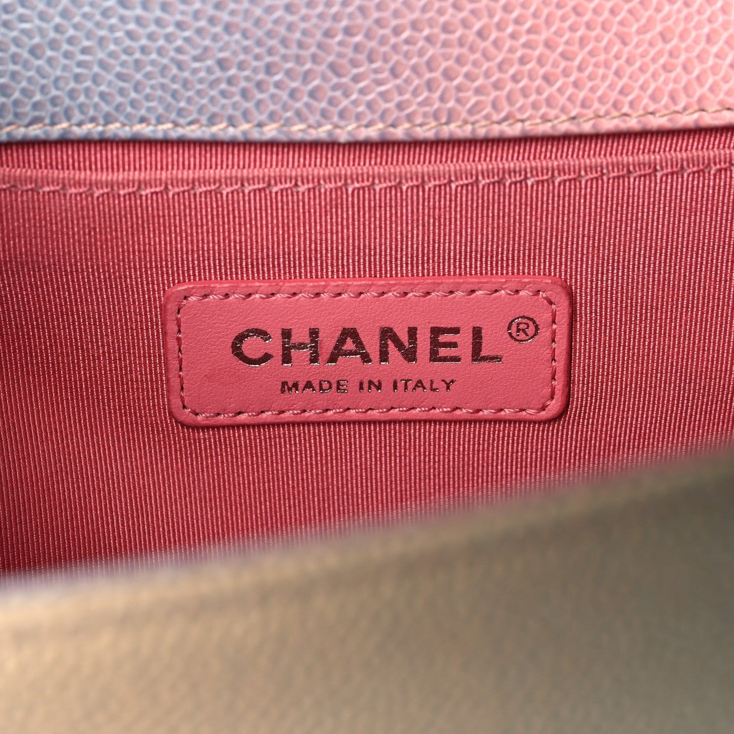 Caviar Quilted Medium Cuba Rainbow Boy Flap Pink Multicolor