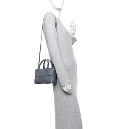 Nappa Maxi Intrecciato Arco Tote Thunder