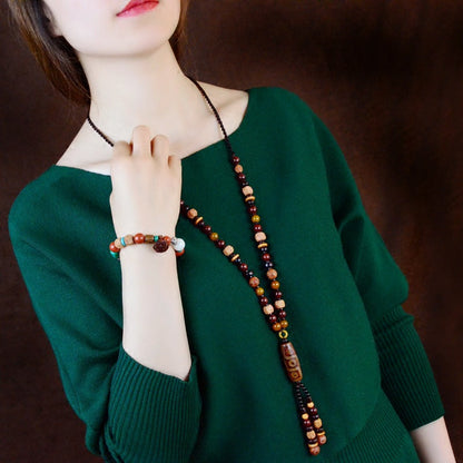 Retro Style Bead Necklace