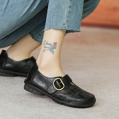 Women Retro Leather Bickled Flat Casual Shoes