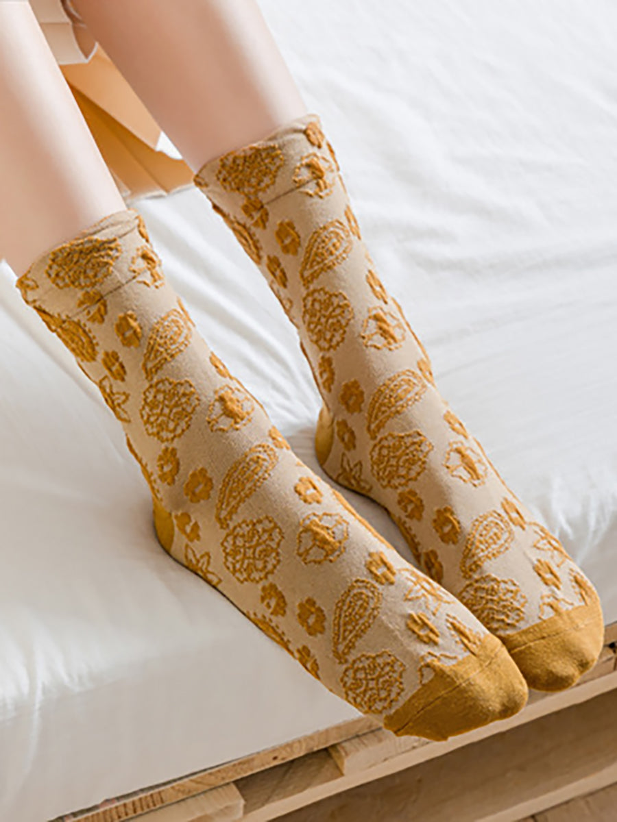 Women Floral Jacquard Casual Autumn Socks