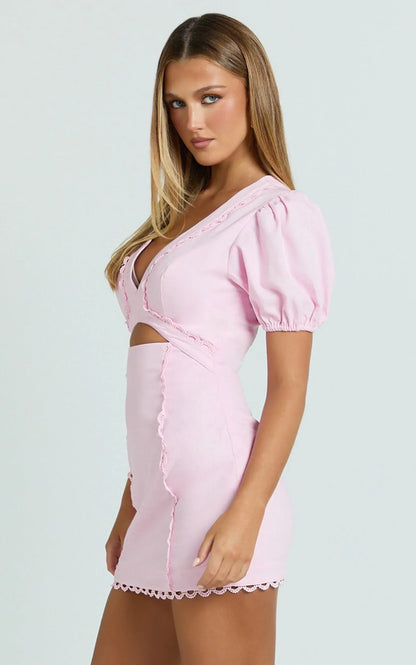 Carolyn Mini Dress - V Neck Puff Sleeve Dress In Pale Pink