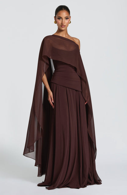 High-End Dark Coffee Cape-Style Backless Lace-Up Waist-Cinched Flowy Gown