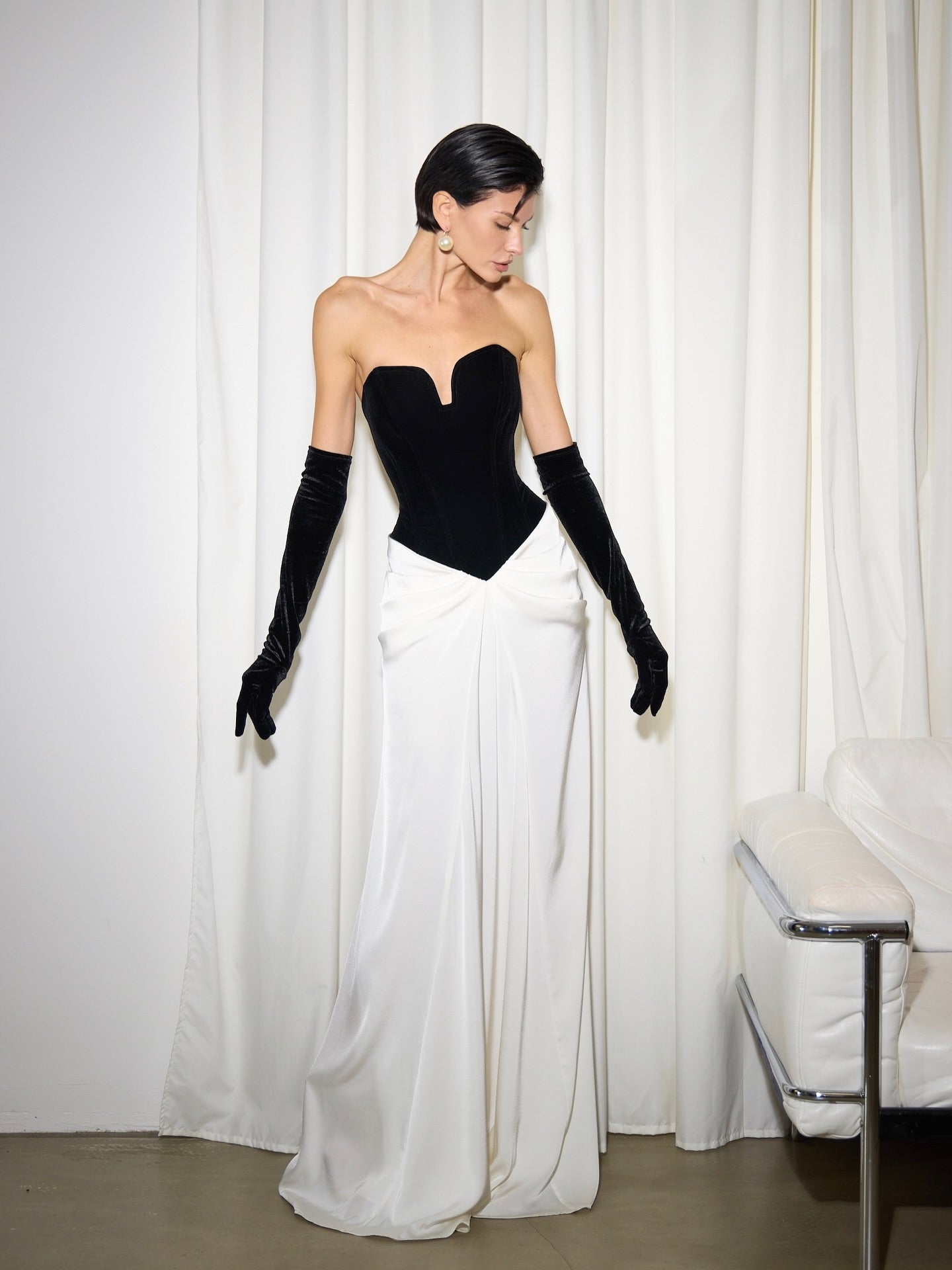 Elegant Black and White Contrast Color Slim Fit Simple Dress