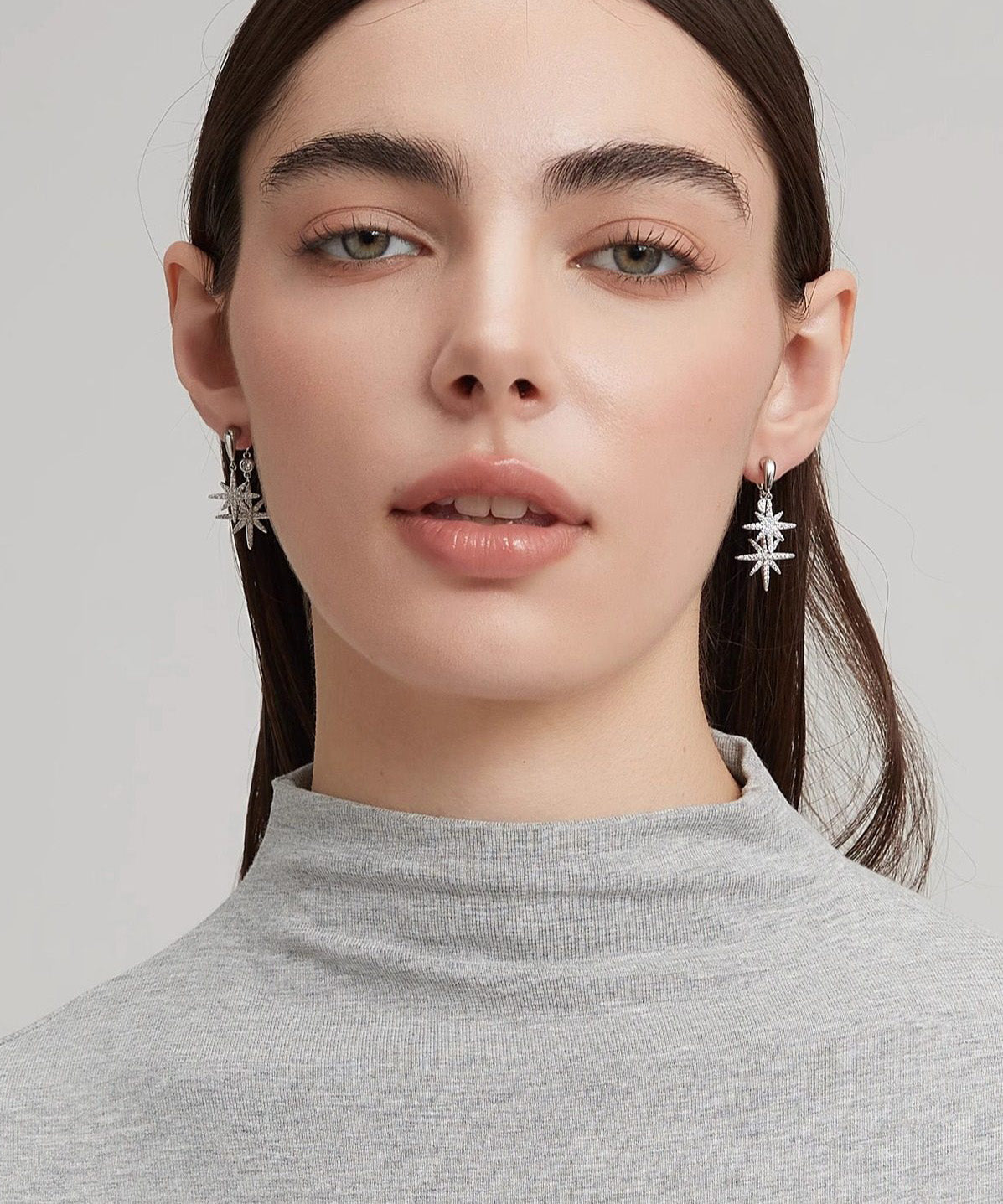 A Light Luxury Zircon Silver Two Wearing Octagonal Earrings
