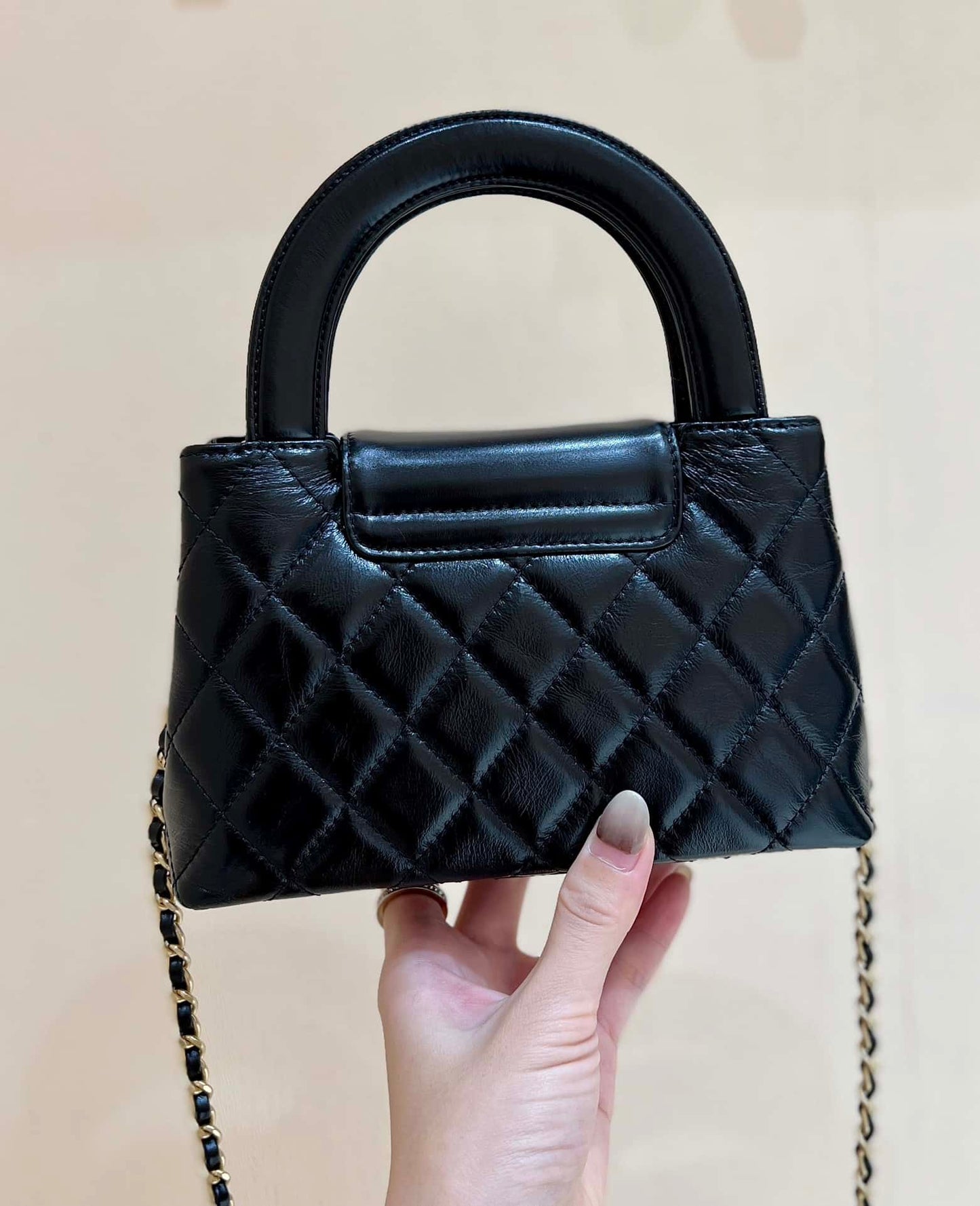 Chanel Kelly Mini Shopping Bag Mini 23K Shiny Aged Calfskin Black 13x19x7cm