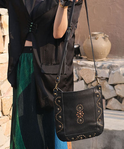 Art Black Rivet Solid Durable Leather CrossBody Messenger Bag