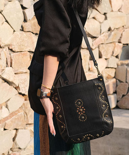 Art Black Rivet Solid Durable Leather CrossBody Messenger Bag