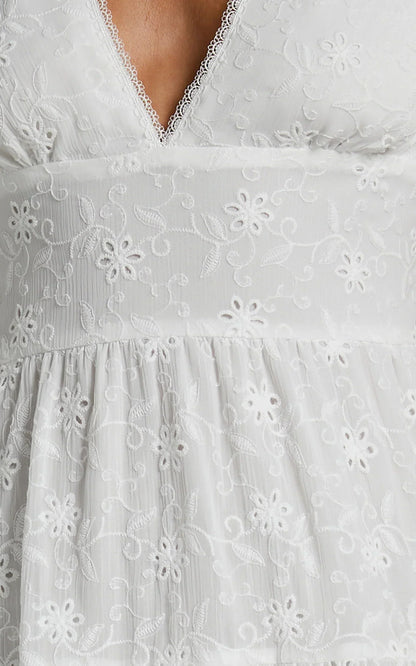 Divora Midi Dress - Plunge Balloon Sleeve Tiered Dress in Ivory