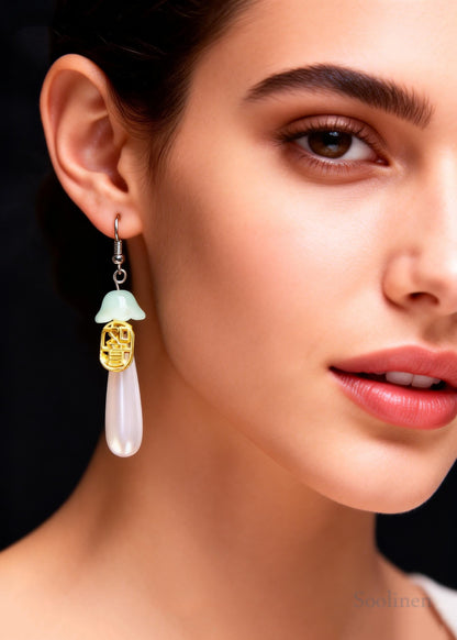 Boutique Water Droplet Pearl Fupai Drop Earrings