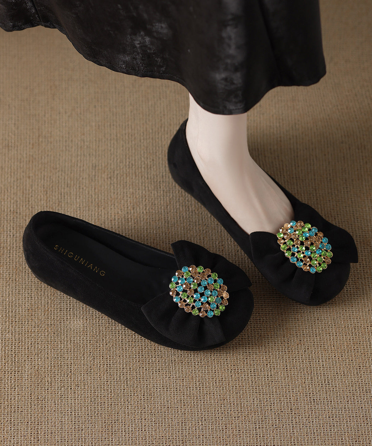 Casual Black Cowhide Leather Flat Shoes For Women