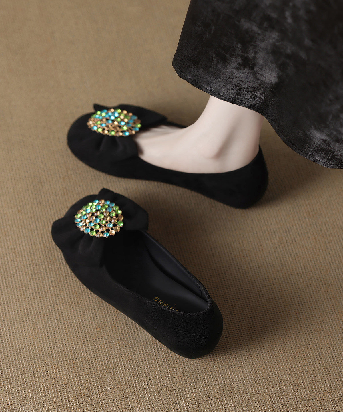 Casual Black Cowhide Leather Flat Shoes For Women