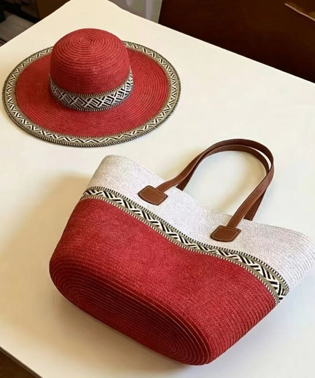 Chic Red Patchwork Solid Durable Straw Woven Floppy Sun Hat And Shoulder Handbag Two Pieces Set