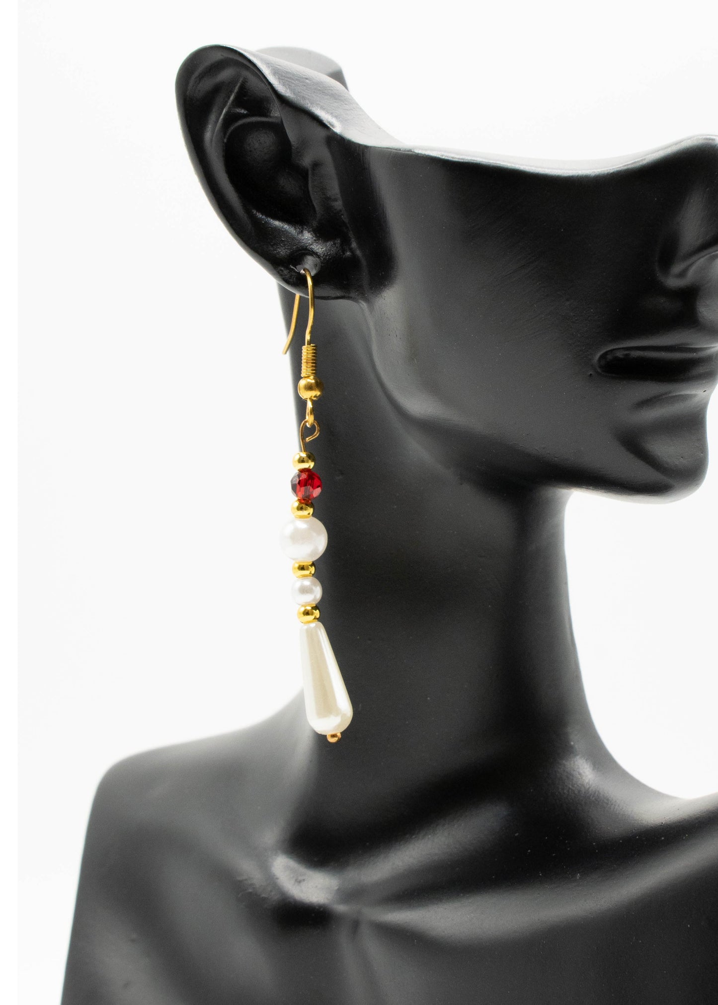 Chic White Pearl Asymmetrical Design Drop Earrings