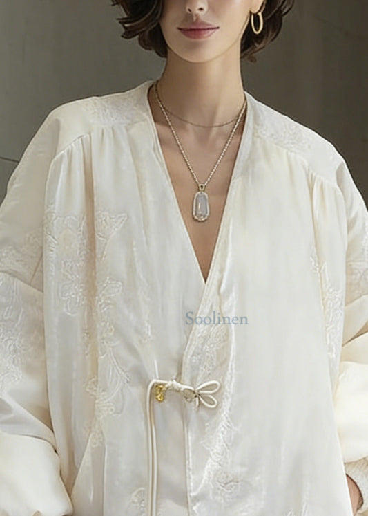 Chinese Style White Embroidered Duck Down Coats Winter