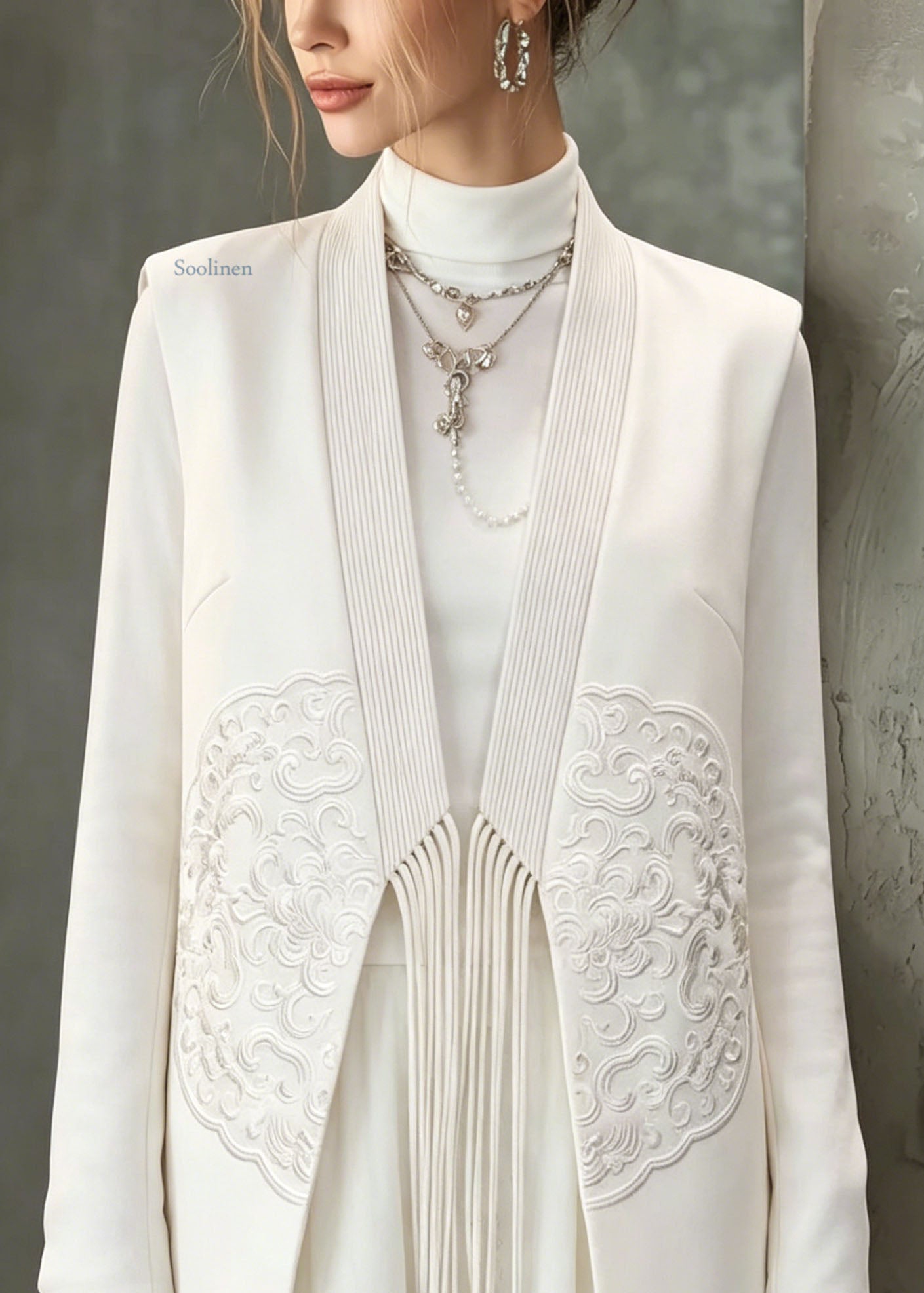Chinese Style White Embroidered Tassel Cotton Vest Fall