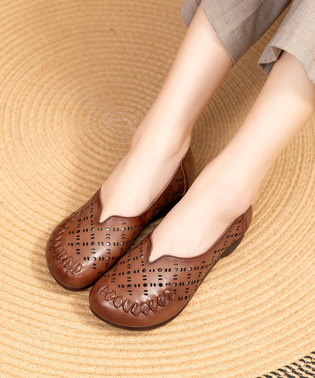 Comfortable Brown Flat Feet Shoes Hollow Out Flats