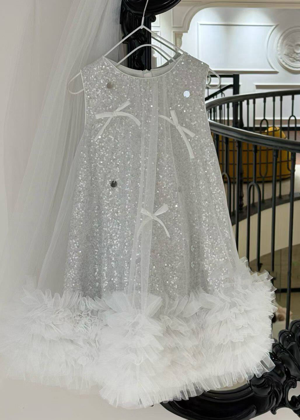 Cute Silver O-Neck Sequins Tulle Kids Holiday Maxi Dress Sleeveless