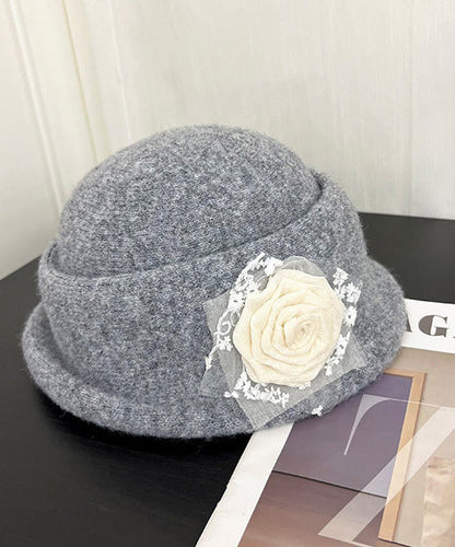 Elegant Stylish Beige Floral Knit Beret Hat