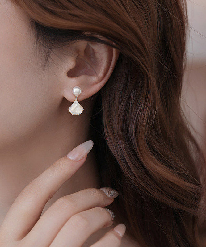 Elegant White Copper Overgild Pearl Shell Fan-Shaped Stud Earrings