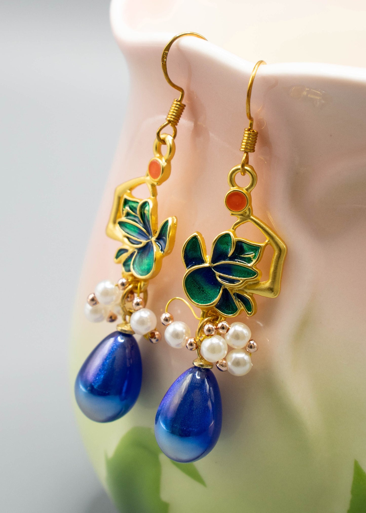 Fashion Peacock Blue Water Droplet Gem Stone Drop Earrings