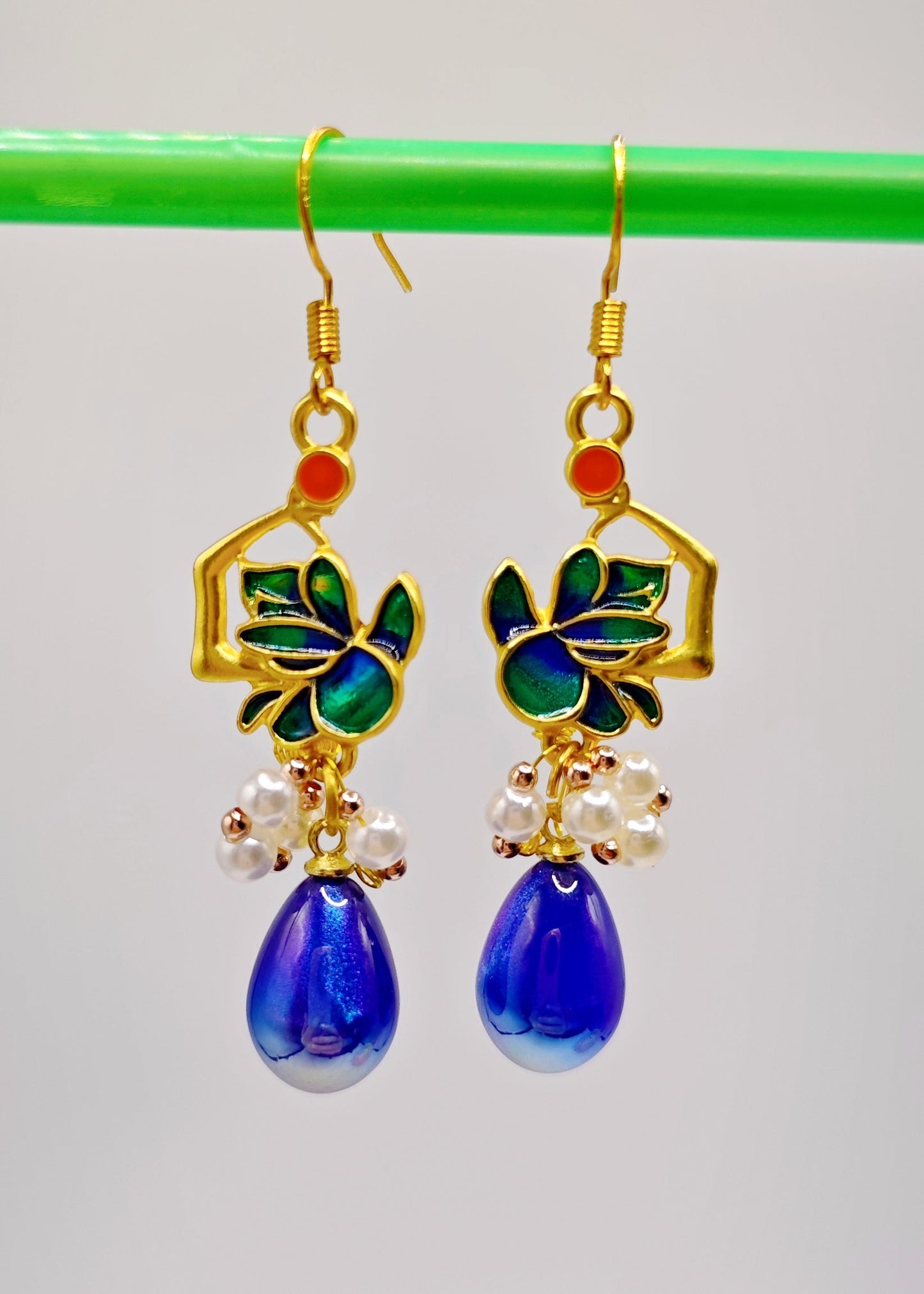 Fashion Peacock Blue Water Droplet Gem Stone Drop Earrings