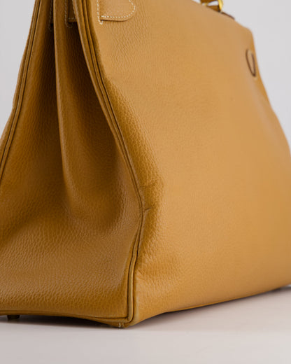 Hermès Kelly Bag 40cm in Vache Liege Grainee Leather with Gold Hardware