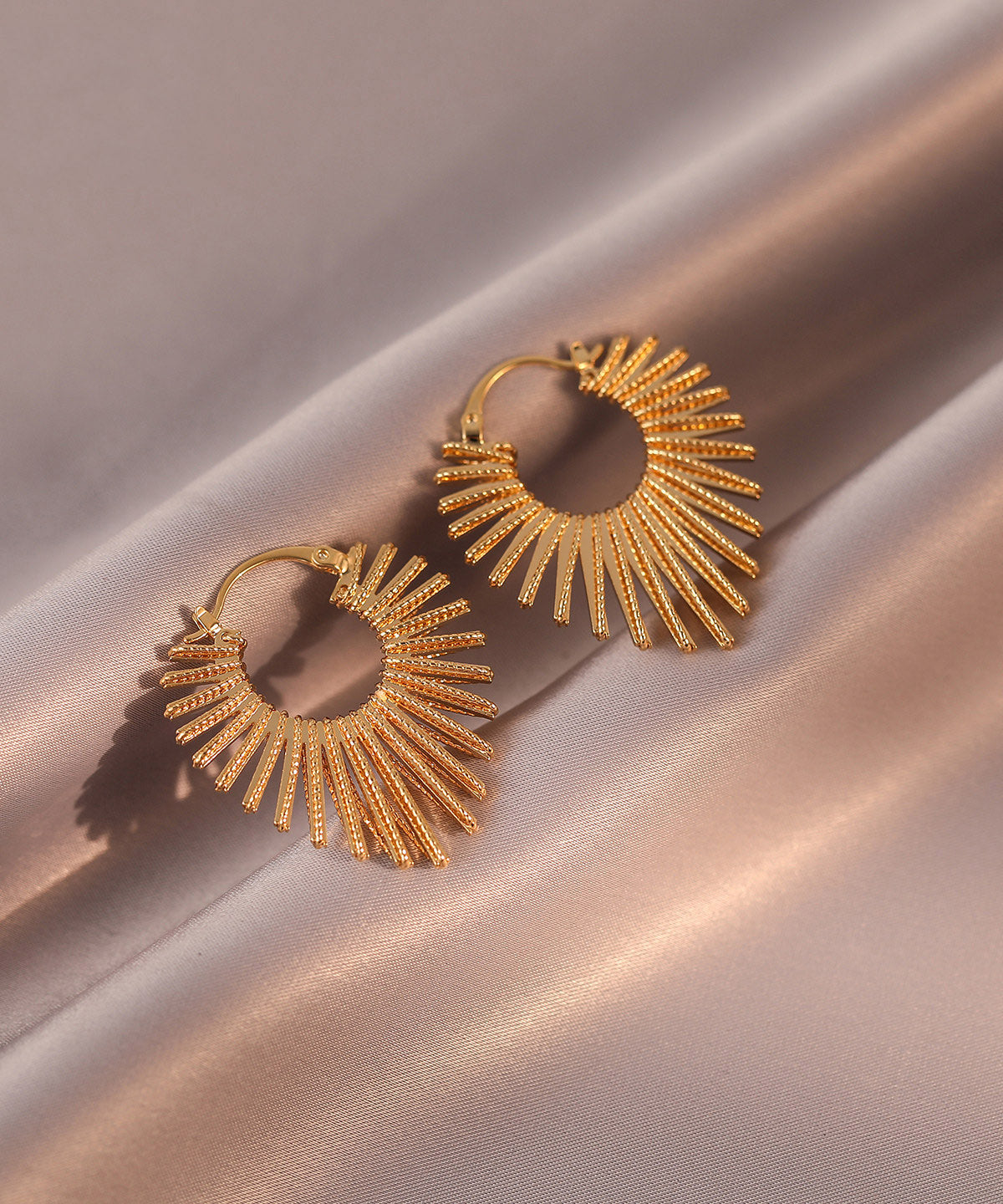 Style Gold Copper Alloy Line Hollow Out Hoop Earrings