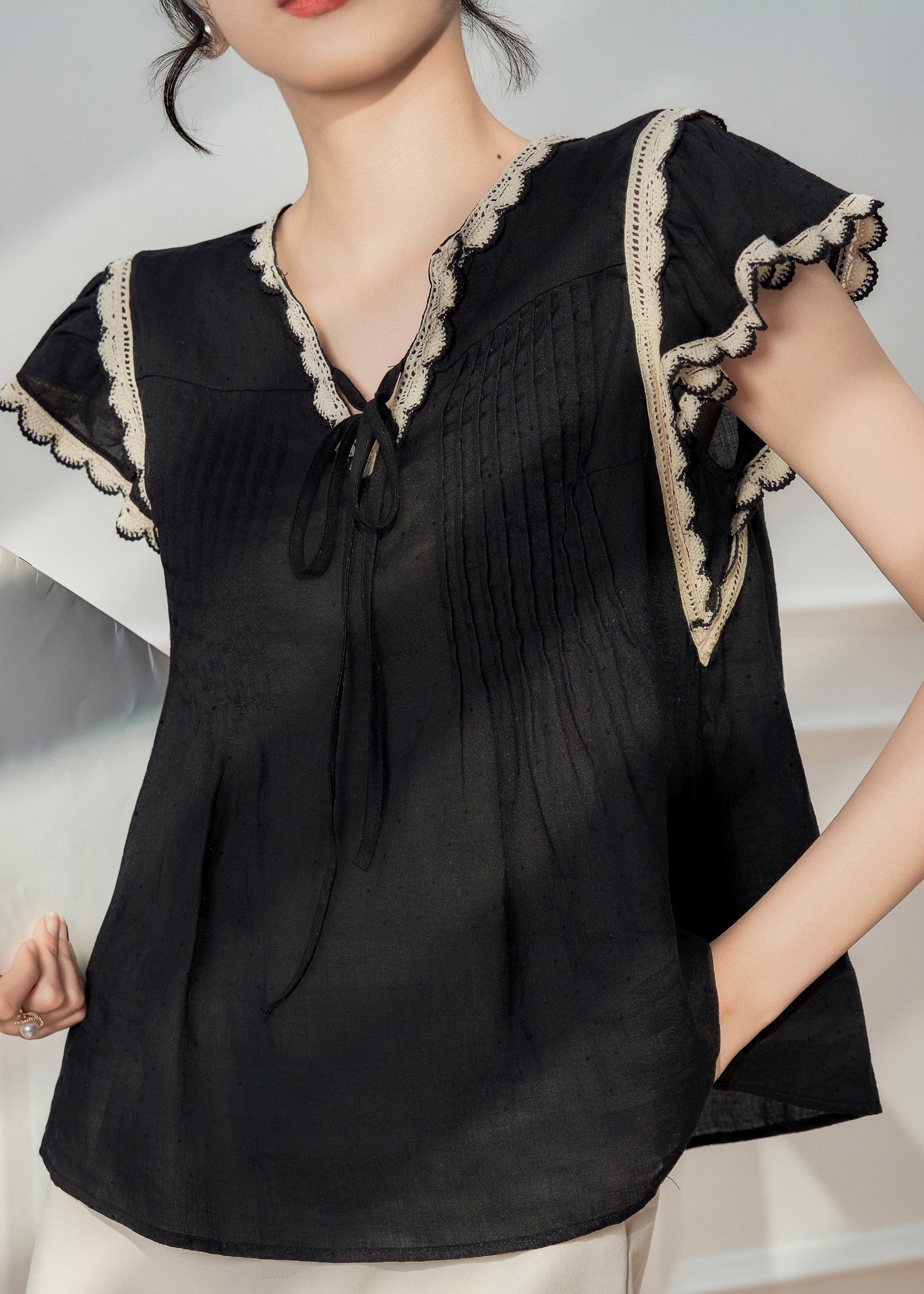 Stylish Black Lace Patchwork Tie Lace T Shirt Short Sleeve