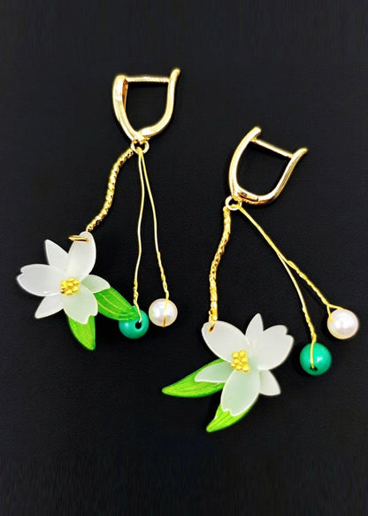 Vintage White Flower Tasseled Acrylic Drop Earrings