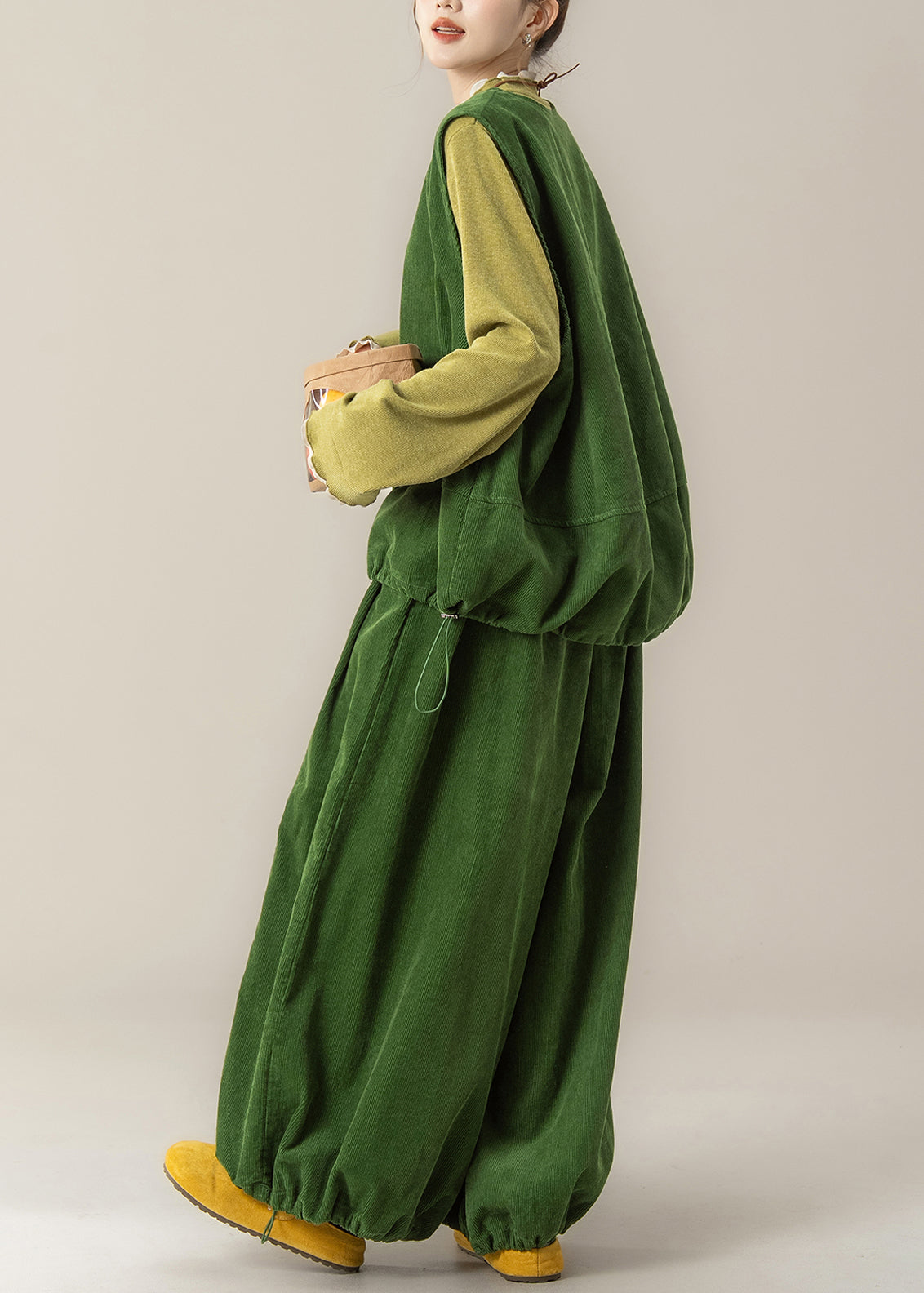 Women Grass Green Vest T Shirt And Pants Corduroy Three Pieces Set Spring