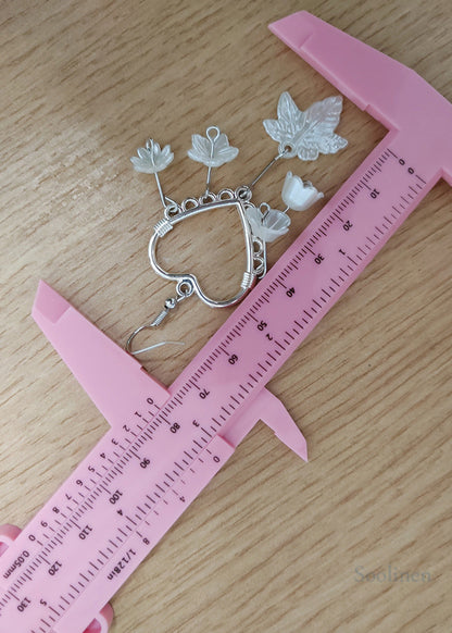Women White Leaf Heart-shaped Tasseled Drop Earrings