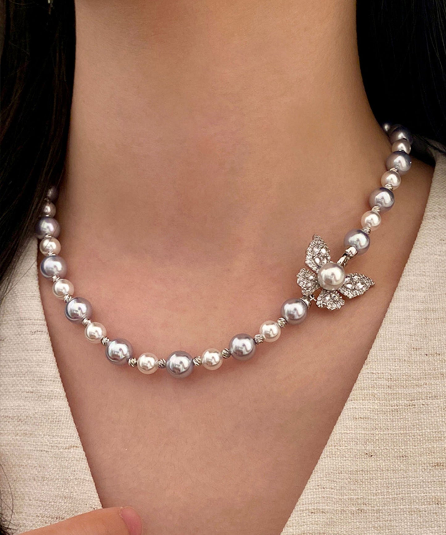 Unique Rose Butterfly Pearl Silver Choker