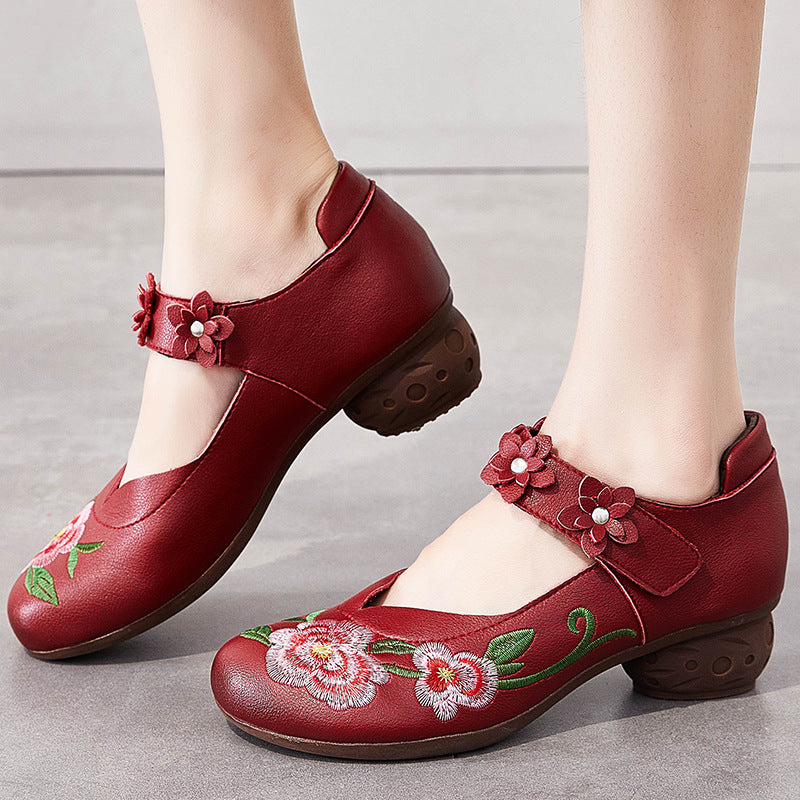 Women Vintage Floral Embroidery Leather Casual Shoes